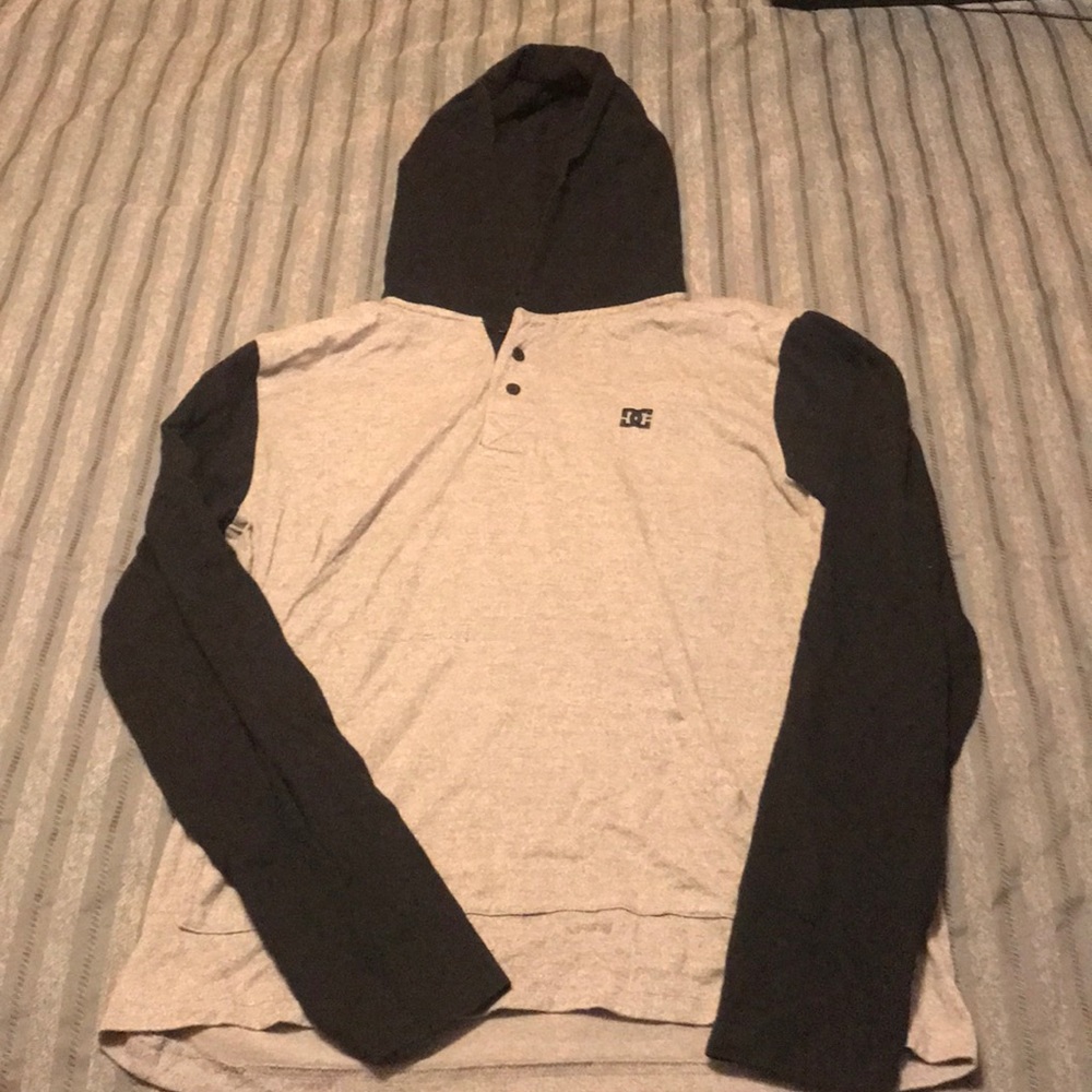 Men’s Hooded DC Long Sleeve Medium